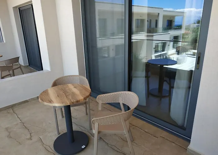 فندق Rachoni Amazing And Maisonettes 3*